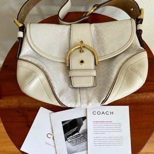 Authentic Coach Shoulder Bag EXCELLENT Condition
